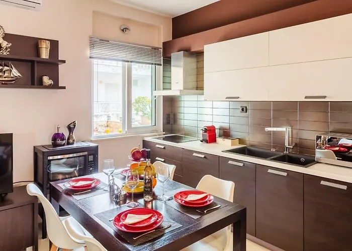 Sweet Comfort And Warmth * Kalamáta